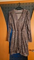 Glitzerndes Kleid von Reserved Hessen - Offenbach Vorschau