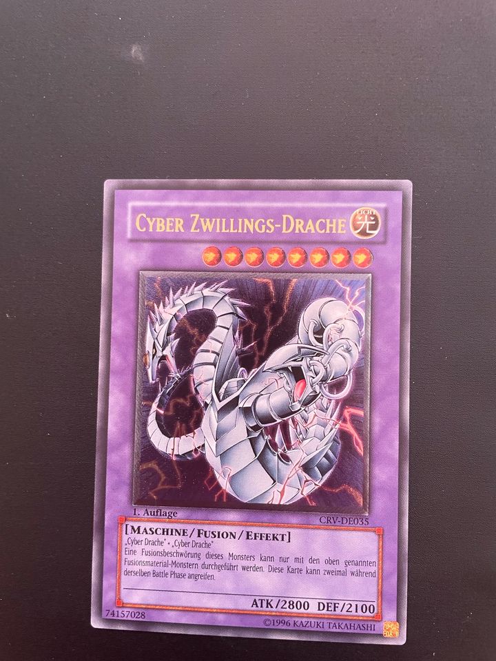 Yu-GiOh! Cyber Zwillings-Drache 1.Auflage Ultimate Rare in Berlin