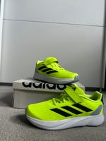 Adidas Sportschuhe Neon grün Hessen - Neustadt Vorschau