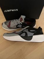 Neue Jordan Jumpman leichte Herren Schuhe Sneaker Größe 44,5 Berlin - Neukölln Vorschau