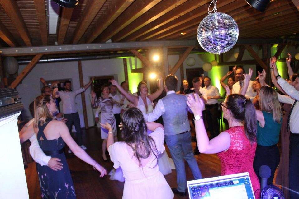 Hochzeit DJ Party DJ Event DJ suche in Großheubach