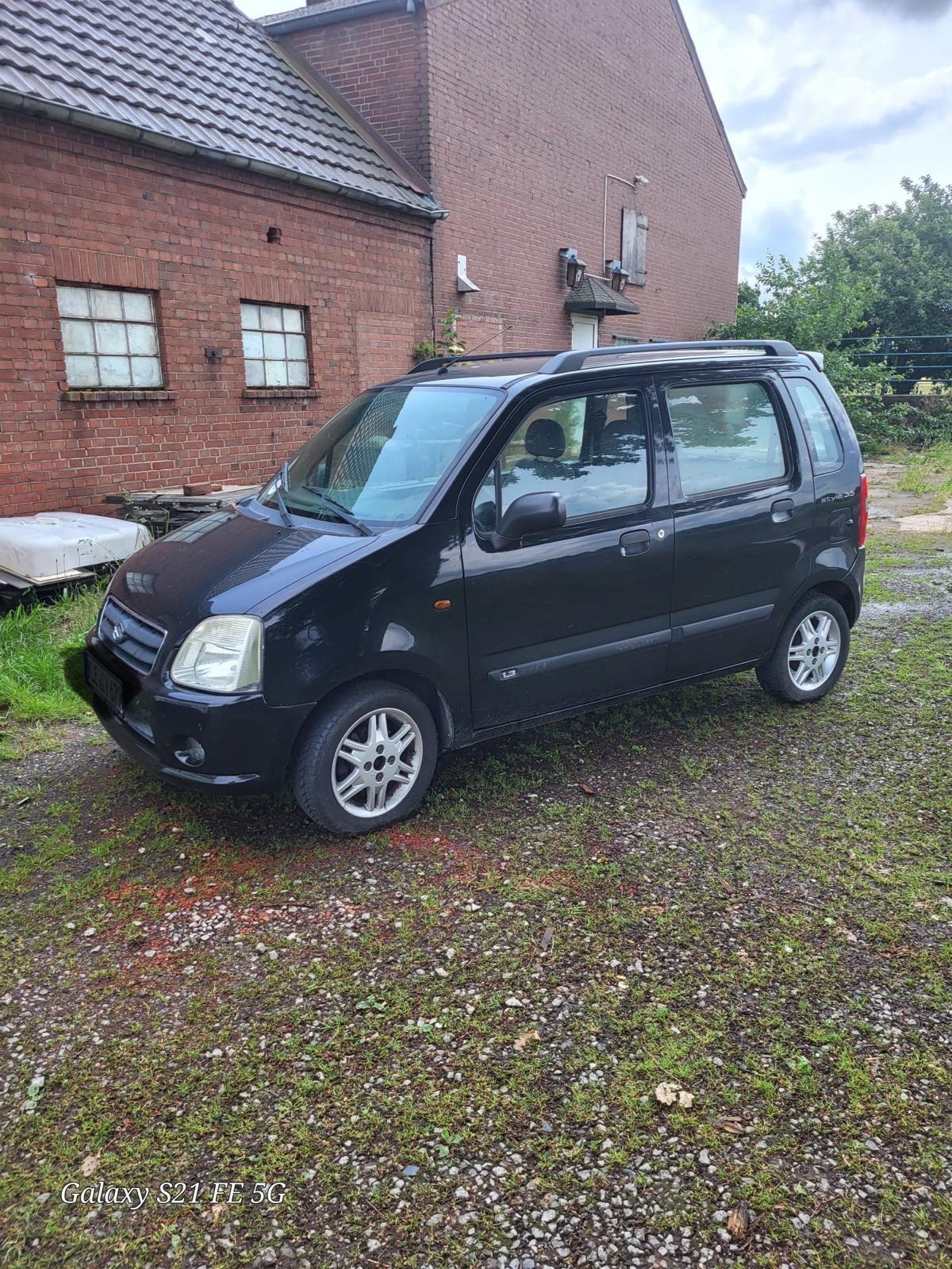 Abbildung des Autos Suzuki Wagon R (nicht fa…