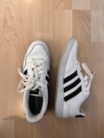 Sneaker von Adidas weiß 36 2/3 Niedersachsen - Wolfenbüttel Vorschau
