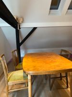 Antik Tisch und 3 Stühle Bremen - Neustadt Vorschau