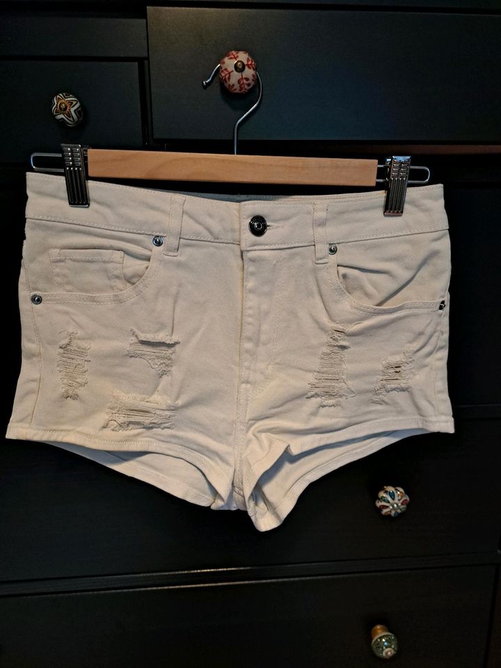 Beige jeansshorts von H&M in Oberwesel