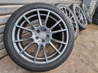 Kompletträder Winterreifen Ford Kuga II 5x108 255/40R19 100V Nordrhein-Westfalen - Detmold Vorschau