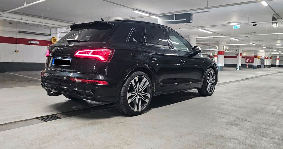 Audi SQ5 FY VOLL/ B&O/ Luft/ Pano/ HUD/ AHK/ Matrix/ 360° S Q5 V6 in Hebertsfelden