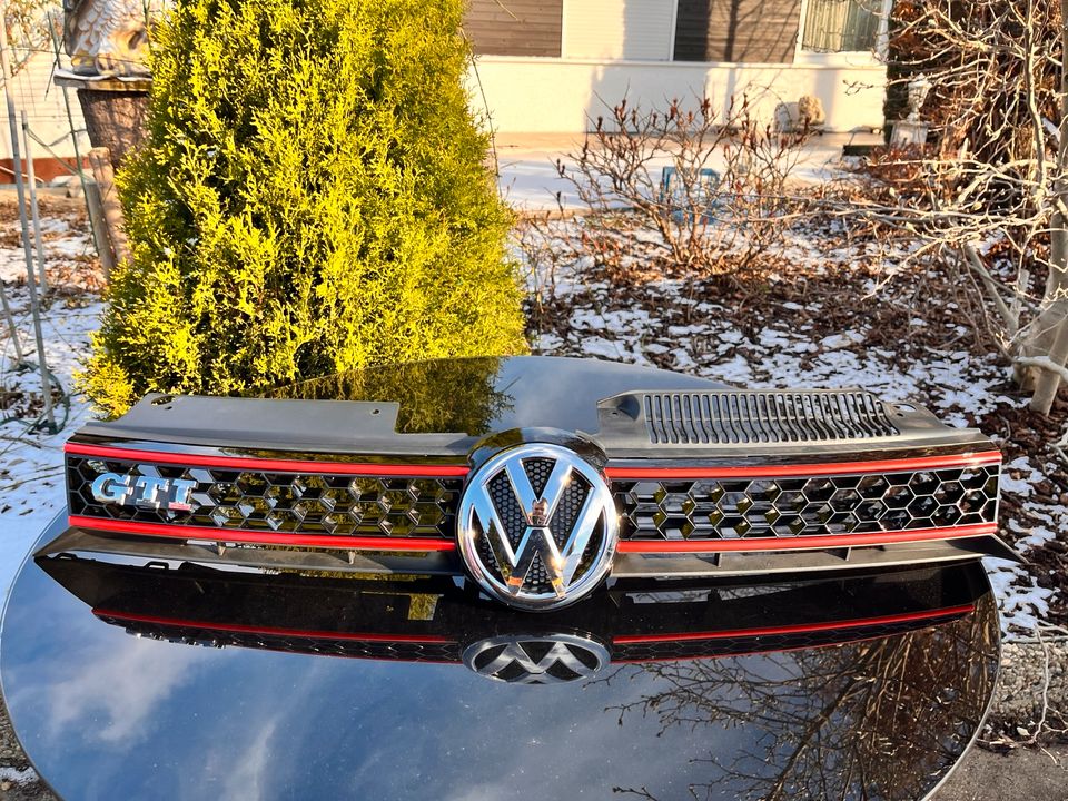 Volkswagen Golf 6 VI GTI Grill Kühlergrill in Berlin