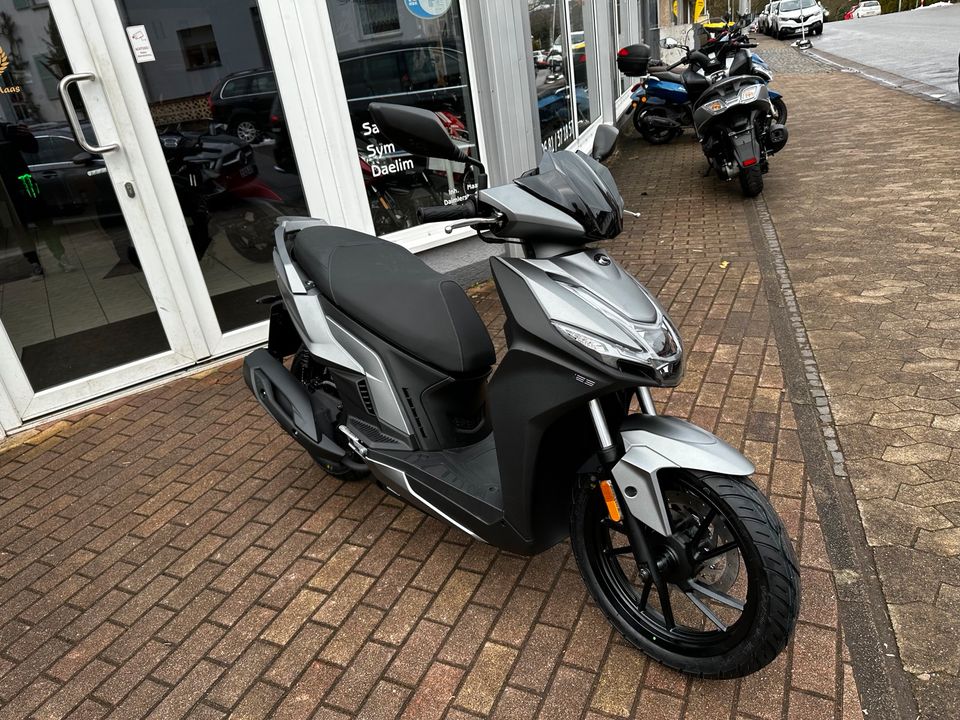 ★ Kymco Agility S 125 NEUFAHRZEUG B196 ★ in Saarbrücken