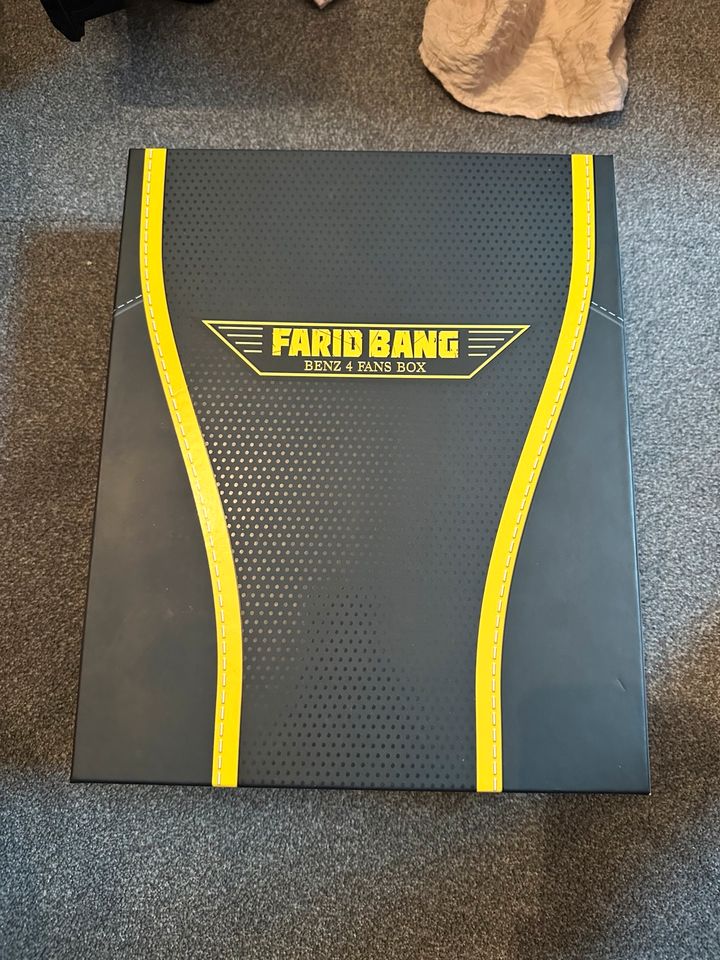 Farid Bang Genkidama Benz 4 Fans Box in Freiburg im Breisgau