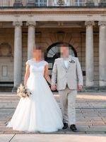 Brautkleid in ivory mit Spitzenjäckchen, Gr. 40/42 Niedersachsen - Ankum Vorschau