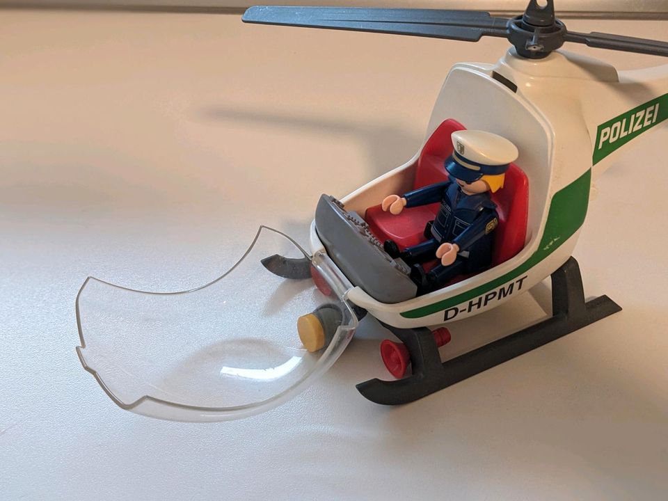 Playmobil Polizei Hubschrauber alt in Ratingen