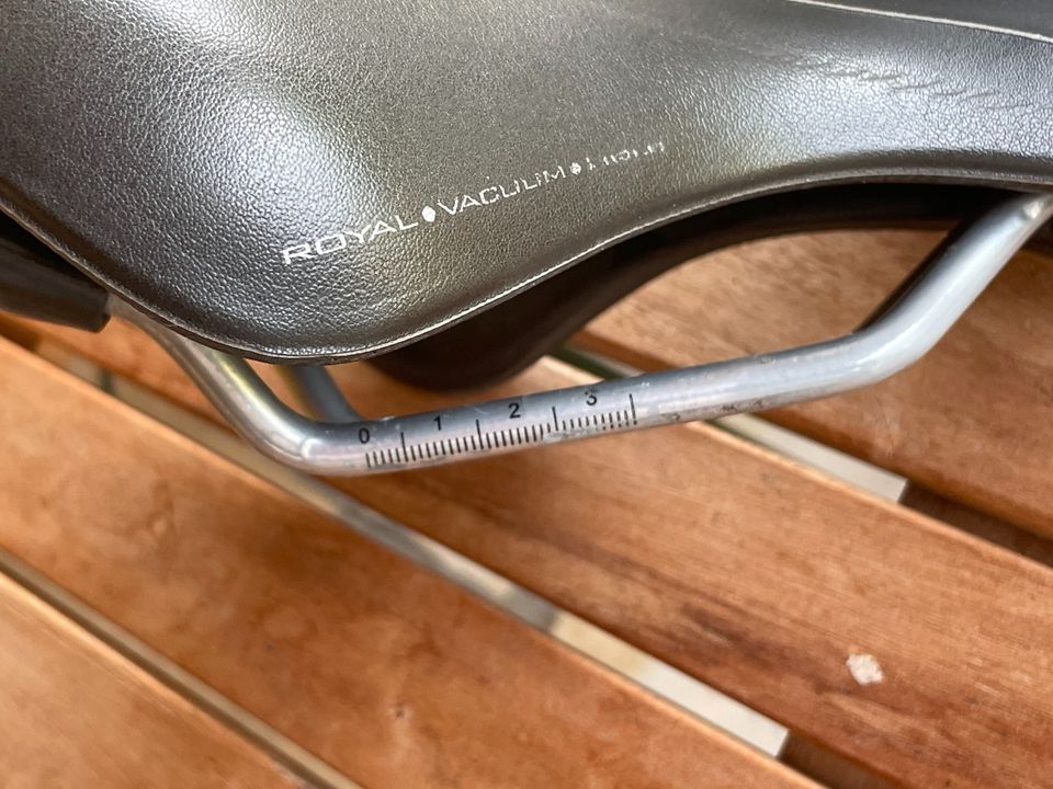 Sattel Selle Royal Freccia in Meine