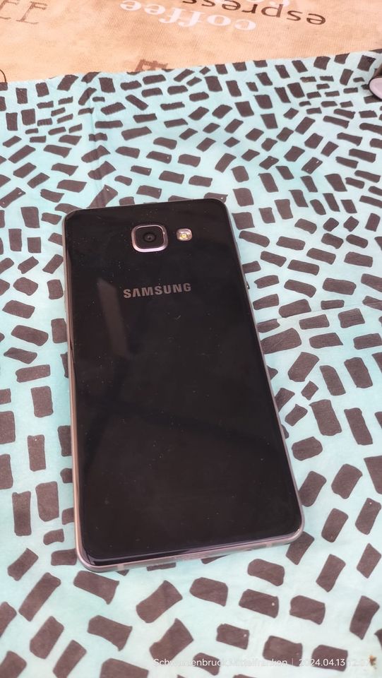 Samsung Galaxy A5 2016 16gb schwarz in Schwarzenbruck