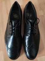 Herrenschuhe schwarz - Clarks - Echt Leder - Größe 8/42 Frankfurt am Main - Bornheim Vorschau