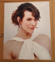 Milla Jovovich - Großfoto ca. 20x24 cm - Foto Hamburg-Nord - Hamburg Langenhorn Vorschau