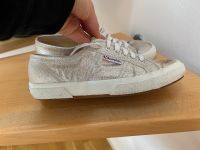 Superga metallic Silber 41 sneaker Hamburg-Nord - Hamburg Eppendorf Vorschau