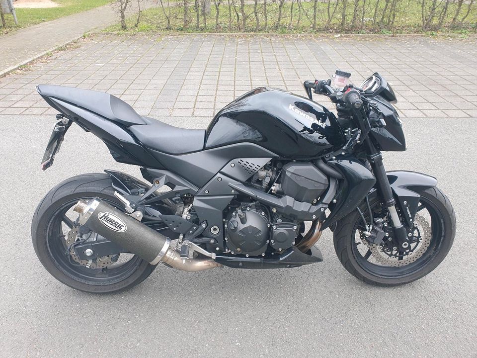 Kawasaki Z750 ABS Schwarz Black TÜV 05.25 in Löhne