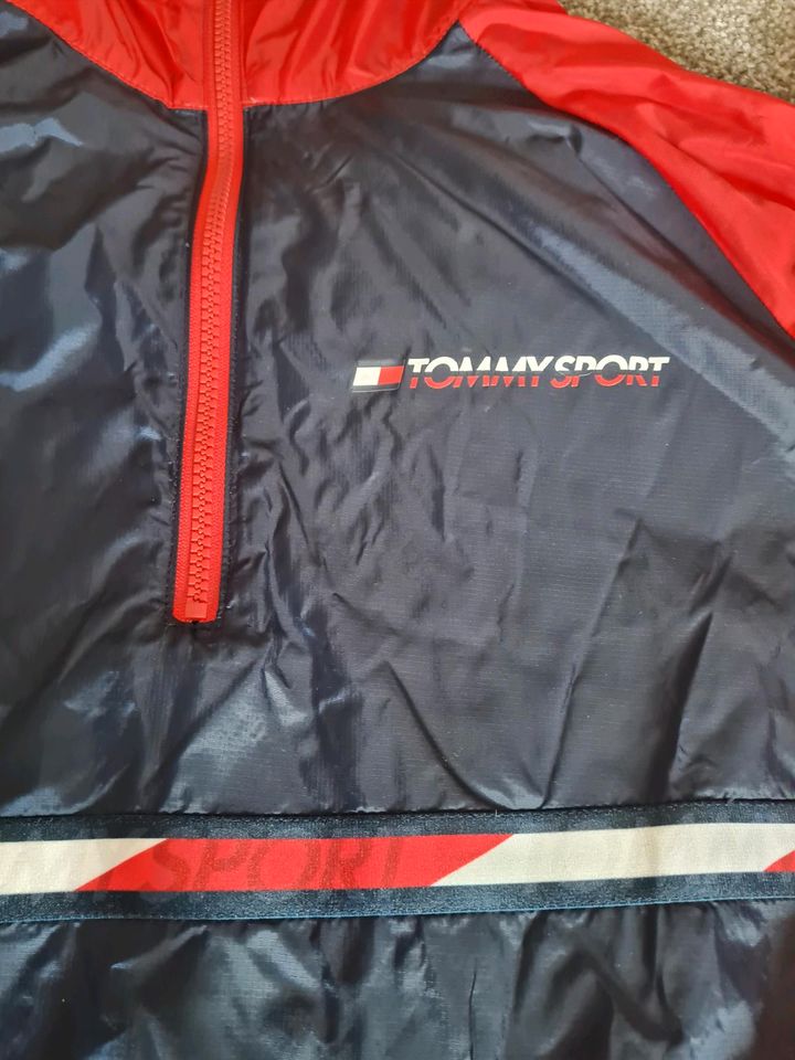 Tommy Sport Jacke Windbreaker Gr. L in Wittstock/Dosse