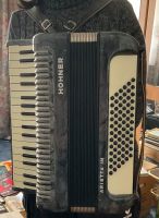 Hohner Arietta IM 72 Bass Akkordeon mit Koffer Wandsbek - Hamburg Jenfeld Vorschau