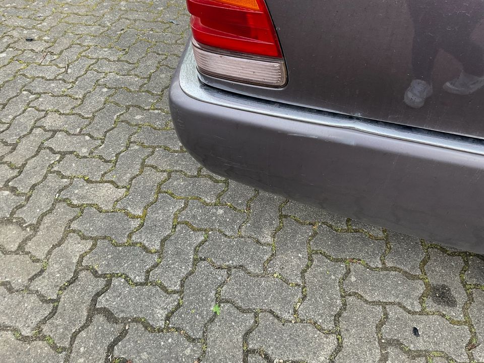 Mercedes-Benz S 320 300 SE Automatik in Villingen-Schwenningen