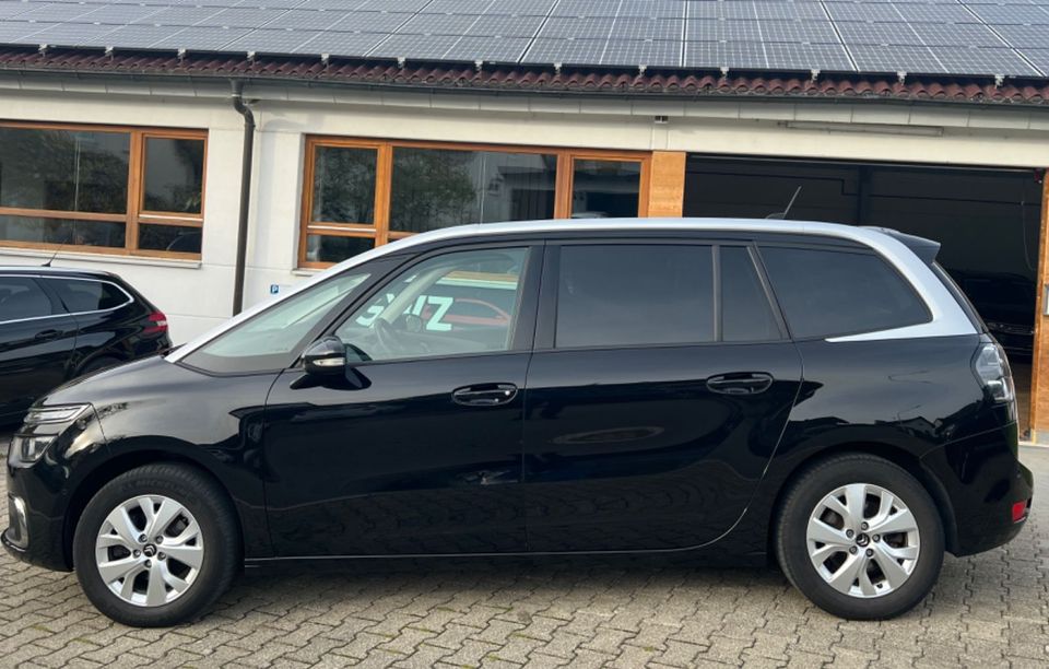 Citroën Grand C4 Picasso |ACC|LED|Navi|Klimaa|Sitzhei| in Mössingen