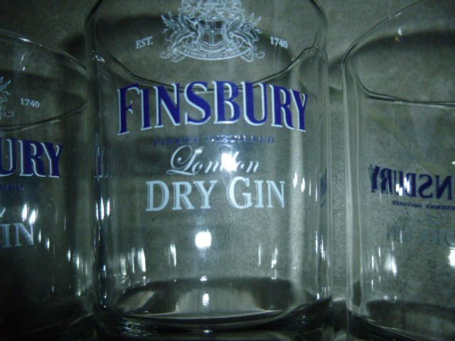 5 Finsbury London Dry Glas Longdrinkglas Gin Bar Kneipe geeicht in Wolfach