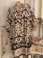 Kleid NEU Italy Viskose 40 42 44 schwarz wollweiss Nordrhein-Westfalen - Mönchengladbach Vorschau