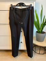 Schwarze Anzugshose von H&M (Größe 40), mit passendem Gürtel Saarland - Ensdorf Vorschau
