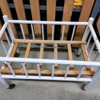 Antikes Puppen Bett 49x29x14,5 Schleswig-Holstein - Ahrensburg Vorschau