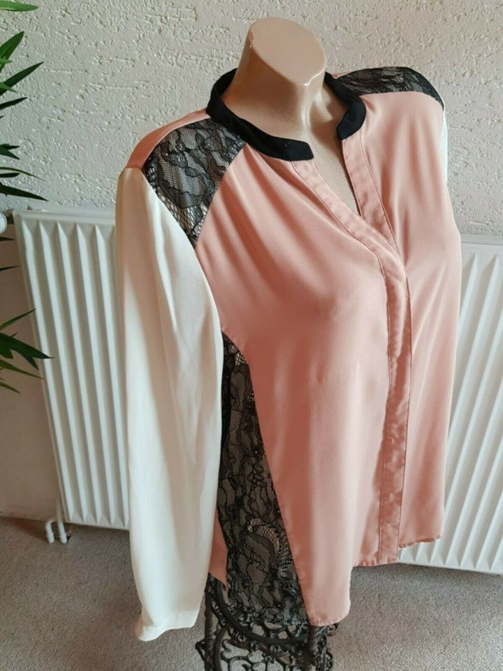 C'est Paris Bluse puder schwarz creme Gr. 42 mit Spitze wie neu! in Norderstedt