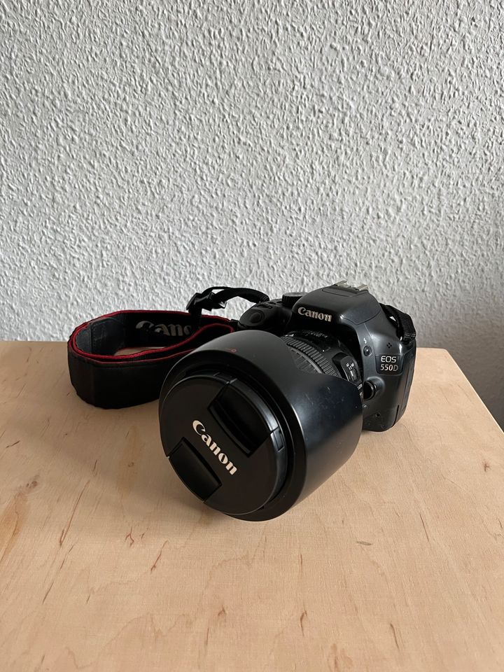 Spiegelreflexkamera • Canon EOS 550D • Zoom Lens EF-S 17-55mm in Bamberg