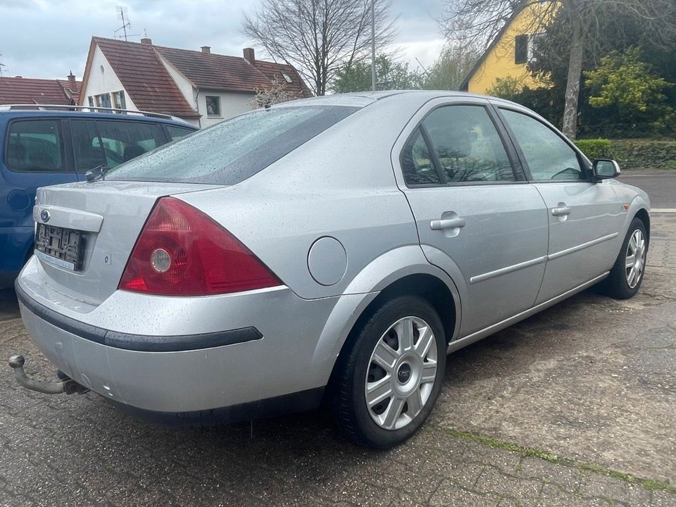 Ford Mondeo 2.0 Ghia Autom. in Osthofen