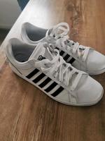 Turnschuhe Männer Gr. 43 Nordrhein-Westfalen - Schmallenberg Vorschau