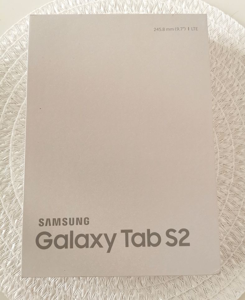Samsung Galaxy Tab S2 mit Original Karton - wie Neu in Neu Wulmstorf
