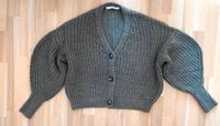 Neuwertig! Summum Cardigan Strickjacke Gr S grau Nürnberg (Mittelfr) - Kleinreuth b Schweinau Vorschau