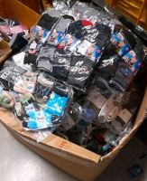 1000 Paar Jungen Mädchen Socken Restposten Kinder Sonderposten Hamburg-Mitte - Hamburg Veddel Vorschau