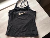 Nike Sporttop, Größe M/L Niedersachsen - Marschacht Vorschau