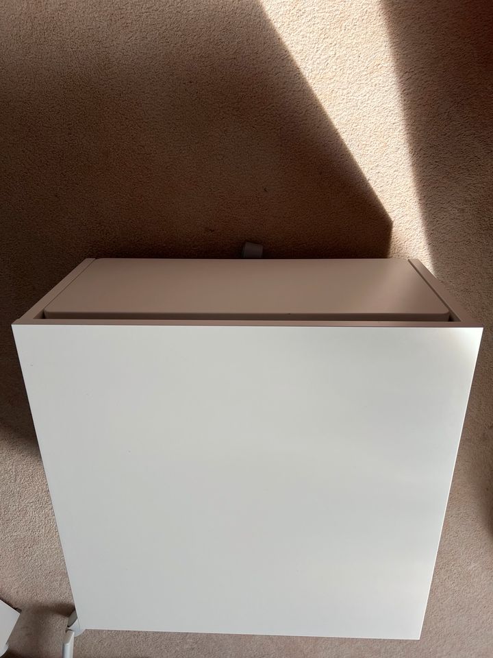 Ikea Kinderbett Släkt 90x200 mit Matratze usw. - Top Zustand - in Naunhof