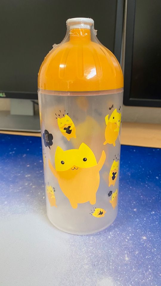 Isybe Trinkflasche emoji Neu! in Langenhagen