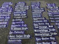 (Emaillie-) Straßennamen-Schilder Trier Dortmund - Holzen Vorschau