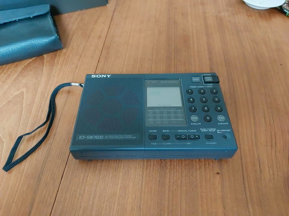 Sony ICF-SW7600 Weltempfänger Radio in Berlin