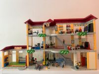 Playmobil große Schule und Turnhalle Nordrhein-Westfalen - Krefeld Vorschau