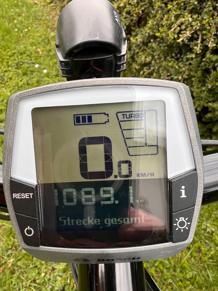 Moustache E-Bike 45km/h in Wülfrath