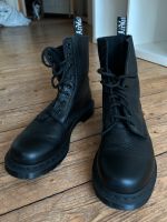 Dr. Martens Pascal Mono weiches Leder ungetragen NEU Baden-Württemberg - Heidelberg Vorschau