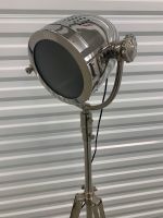 Stehleuchte Chrom Metall Spotlight Strahler Lampe silber Düsseldorf - Pempelfort Vorschau