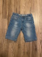 hellblaue Jeansshorts mit zahlreichen Details Nordrhein-Westfalen - Bergkamen Vorschau