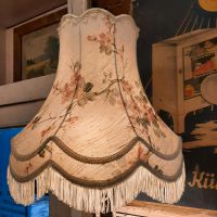 SALE Stehlampe mit Blumenmotiv vintage boho 60er Jahre Friedrichshain-Kreuzberg - Kreuzberg Vorschau