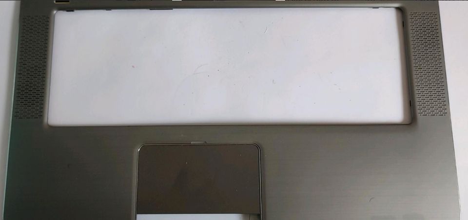 Original Dell XPS 15 L501x L502x Handauflage-Touchpad-Power-Board in Hatten