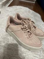 Nike Air Force rosa Wildleder 41 Nordrhein-Westfalen - Lohmar Vorschau